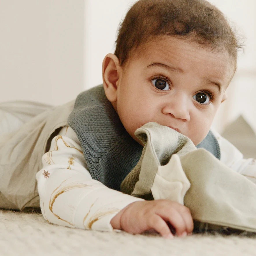 Babero Alessa Bib