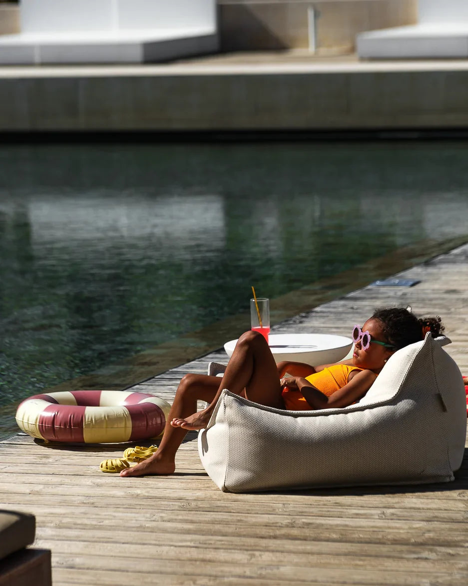 Miri Outdoor Beanbag Chair- Pre ordena