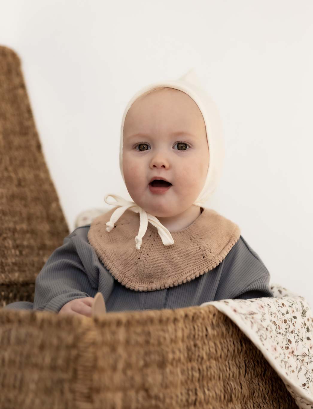 Babero Alessa Bib