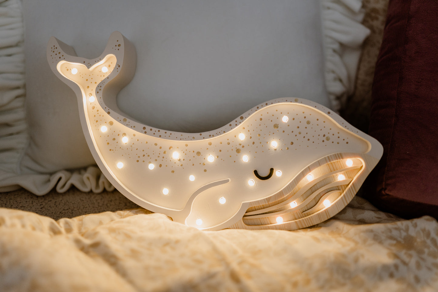Ballena Night Light