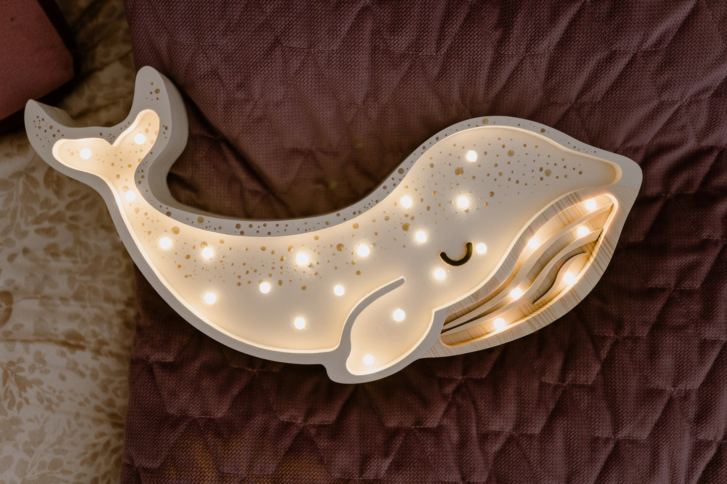 Ballena Night Light