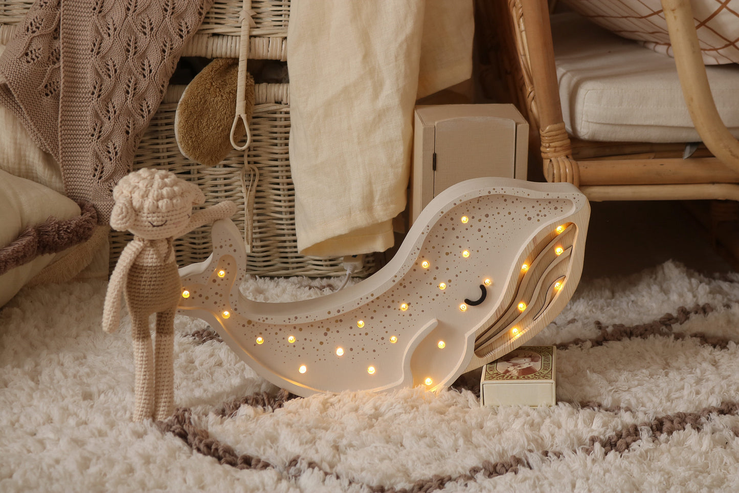 Ballena Night Light