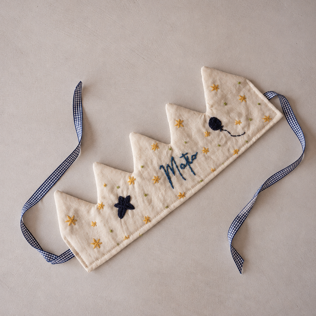 Coronita de Cumpleaños Personalizable