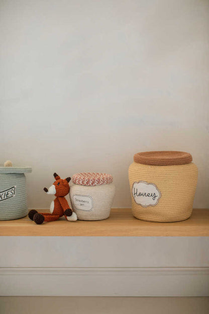 Canastas Play and Storage