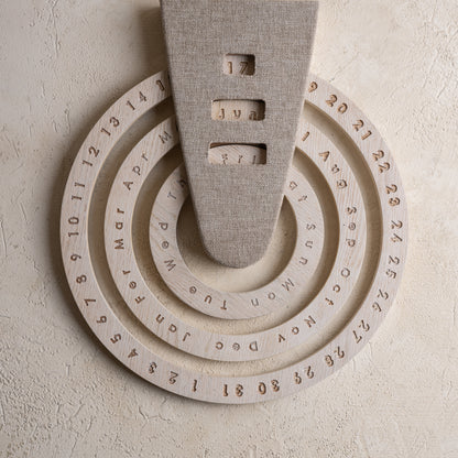 Calendario Órbita Wall Art